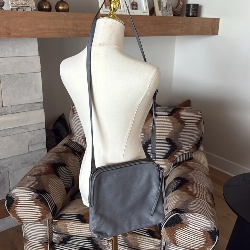 Banana Republic Double Pouch Crossbody
